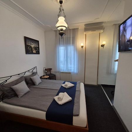 Authentic Belgrade Centre Hostel - Only Private Rooms Dış mekan fotoğraf