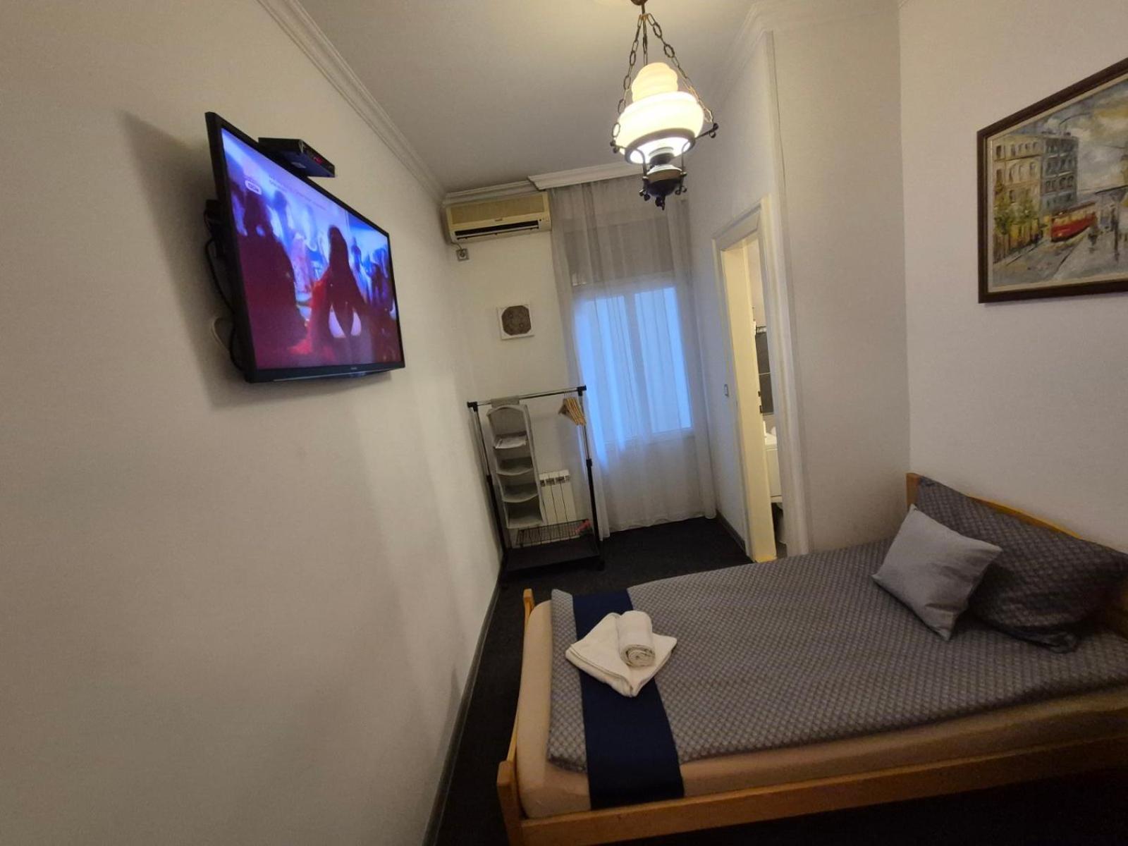 Authentic Belgrade Centre Hostel - Only Private Rooms Dış mekan fotoğraf